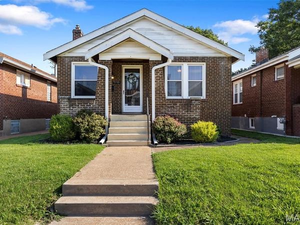 5733 Finkman Street, St Louis, MO 63109