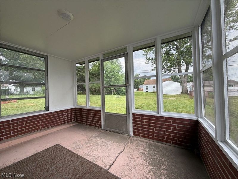 1021 W College Road, Alliance, OH 44601 Photo 7