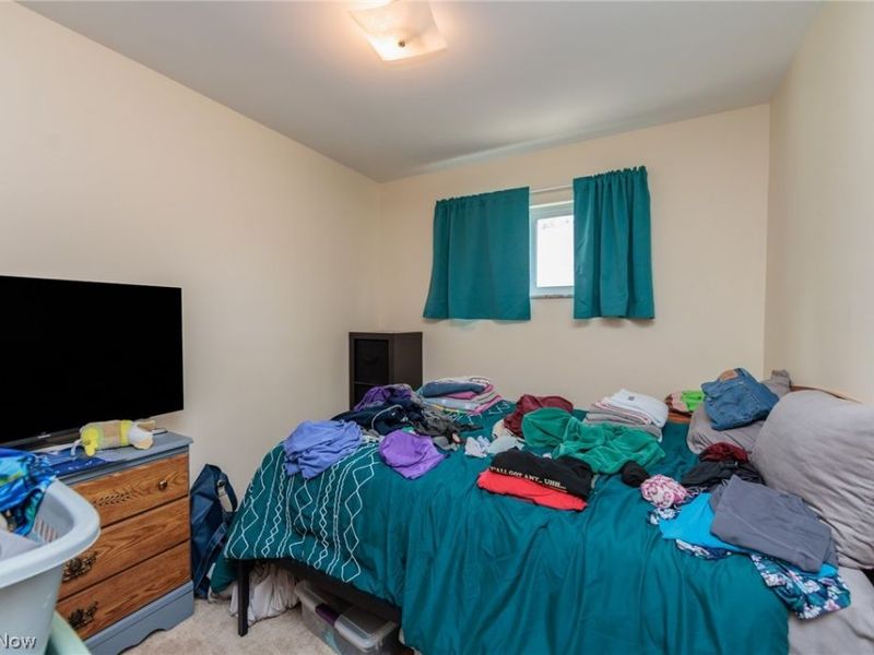 3284-3290 Hudson Drive , Cuyahoga Falls, OH 44221 Photo 18