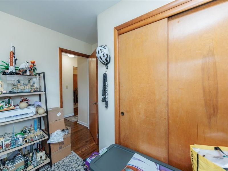 3284-3290 Hudson Drive , Cuyahoga Falls, OH 44221 Photo 21