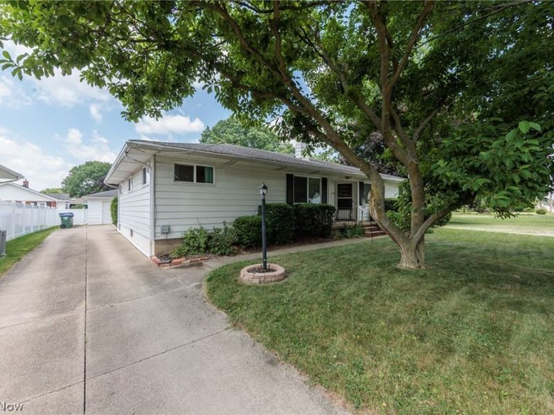 3284-3290 Hudson Drive , Cuyahoga Falls, OH 44221 Photo 3