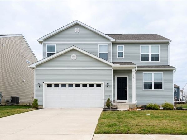23633 Rebecca Lane , Columbia Station, OH 44028