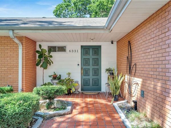 6331 CALDWELL Drive, New Orleans, LA 70122