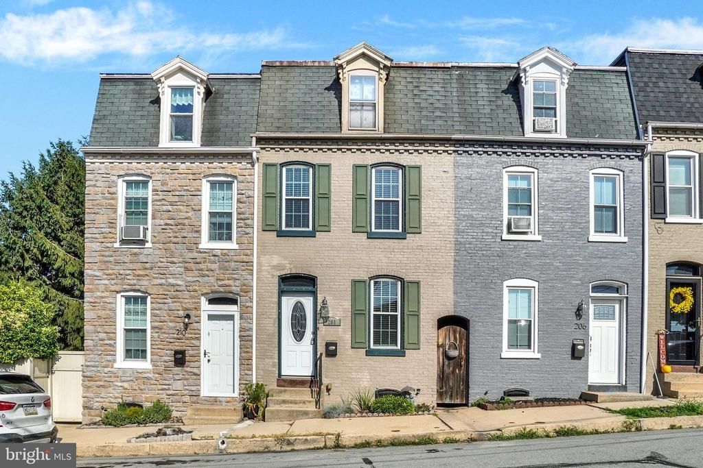 208 S 6TH STREET, COLUMBIA, PA 17512