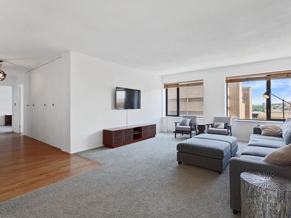 19 S 1st Street, Unit B802, Minneapolis, MN 55401