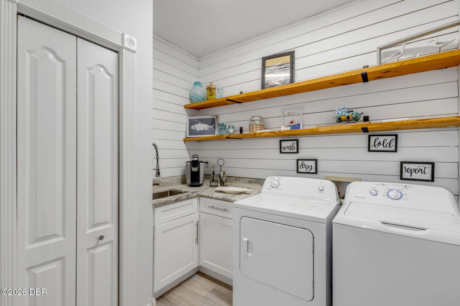 423 S Atlantic Avenue, Unit 102, New Smyrna Beach, FL 32169 Photo