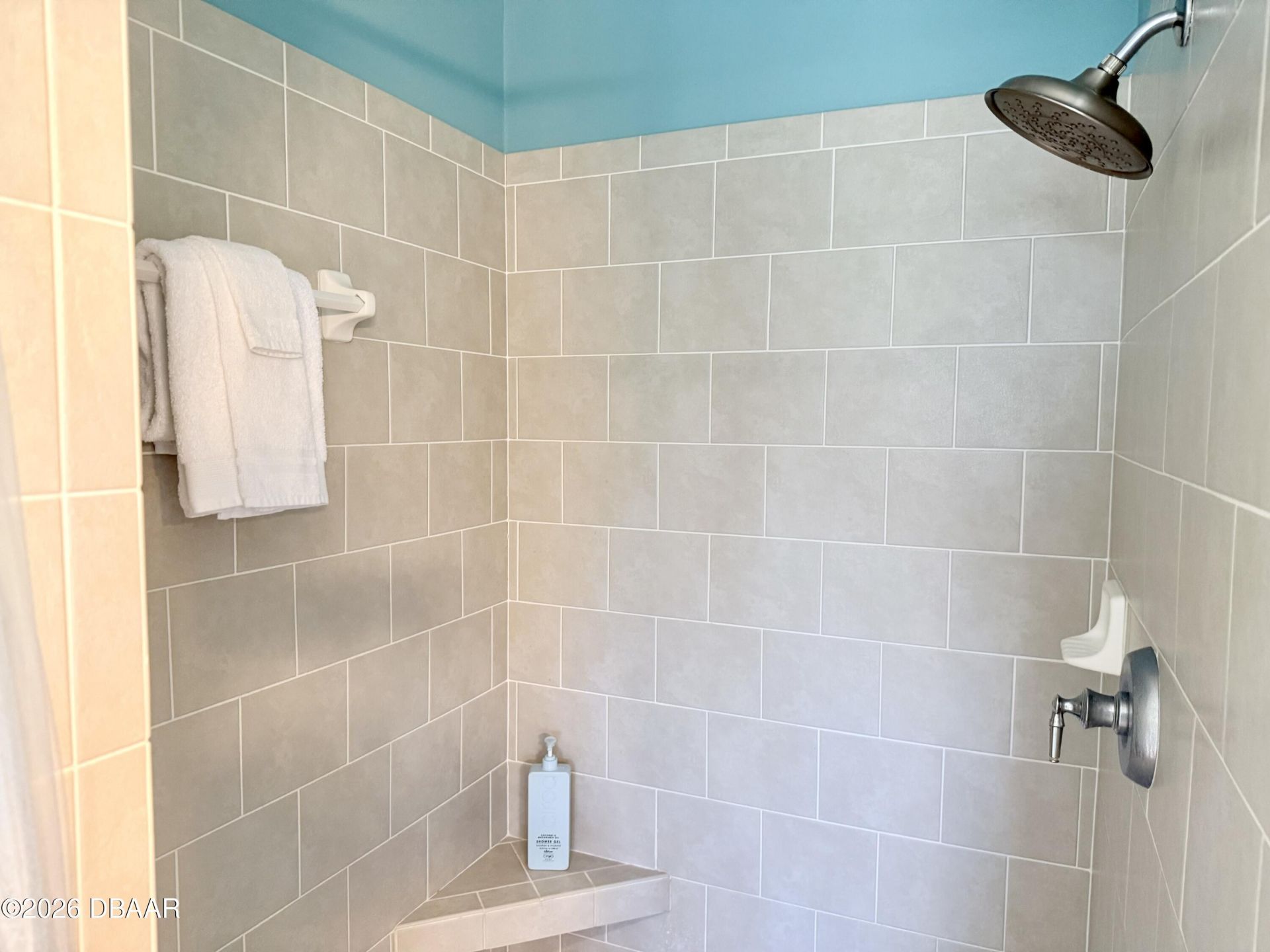 423 S Atlantic Avenue, Unit 102, New Smyrna Beach, FL 32169 Photo