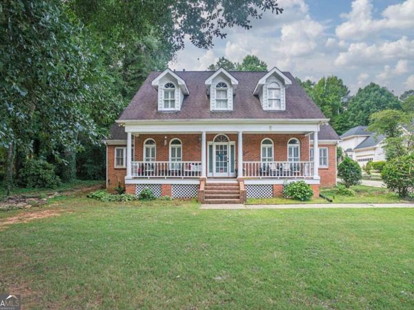 2075 Whispering Pines Lane, Mcdonough, GA 30253