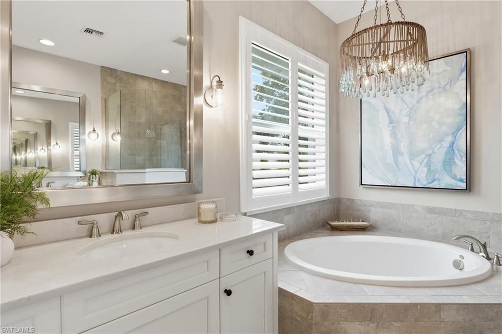6348 Lyford Isle Dr, Naples, FL 34113 Photo
