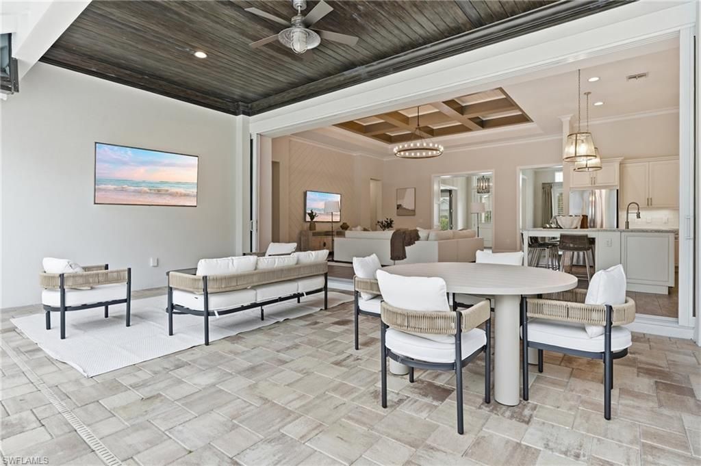 6348 Lyford Isle Dr, Naples, FL 34113 Photo