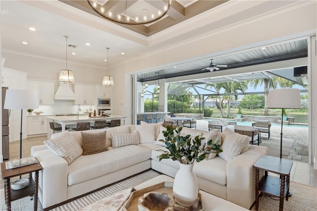 6348 Lyford Isle Dr, Naples, FL 34113 Photo