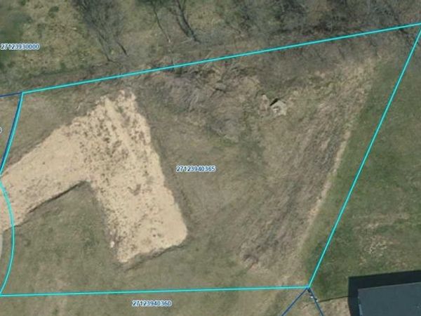 2302 Joliet Circle, Prairie Du Chien, WI 53821