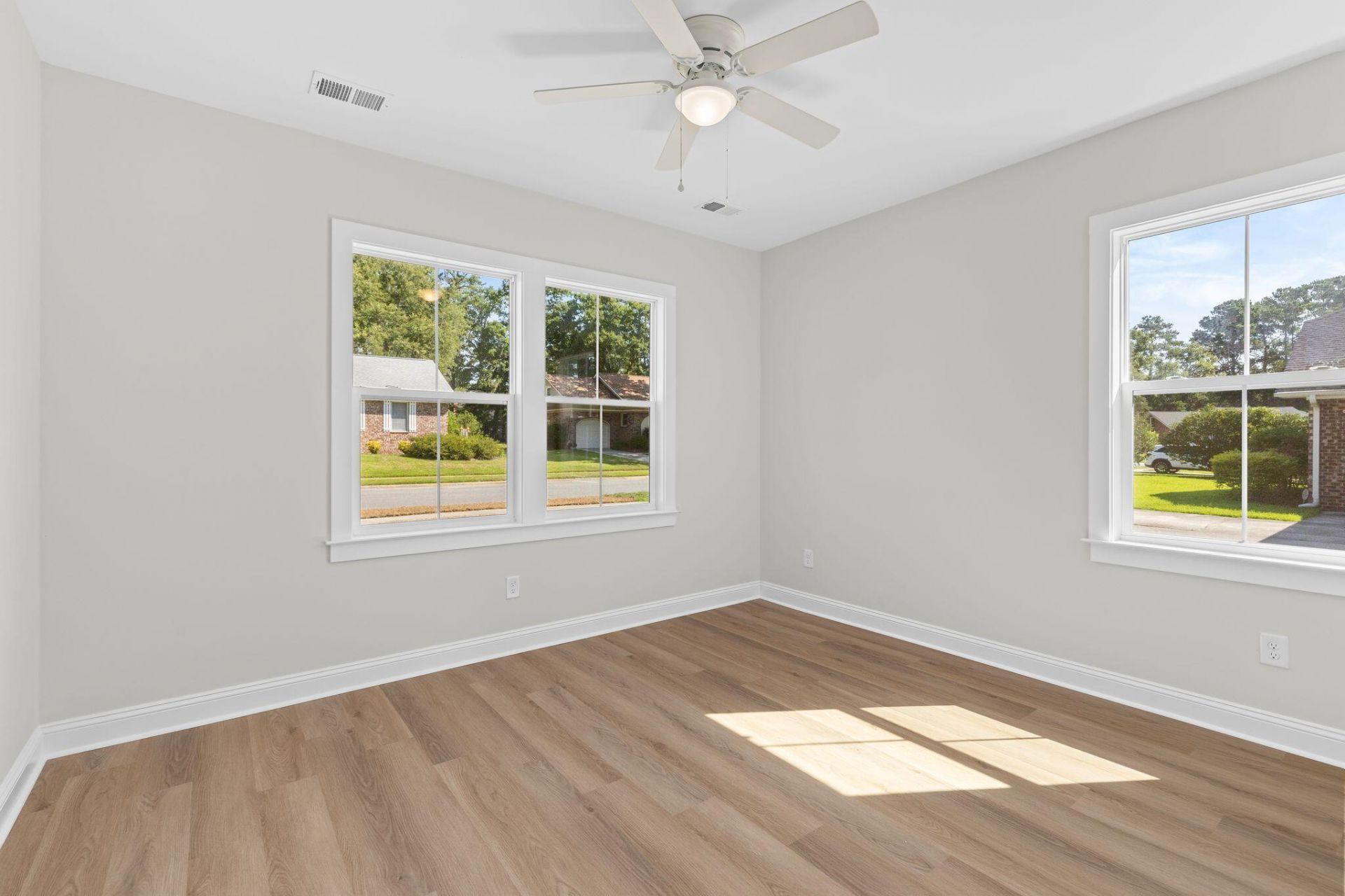 122 Bramwell Drive Photo 20