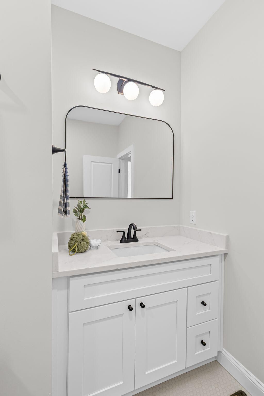 122 Bramwell Drive Photo 23