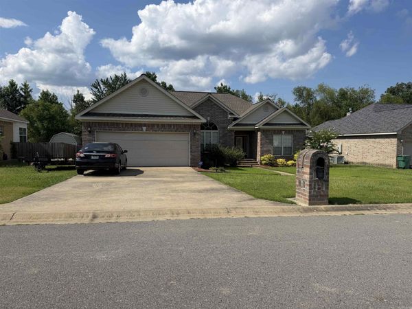 121 Farah Drive , White Hall, AR 71602