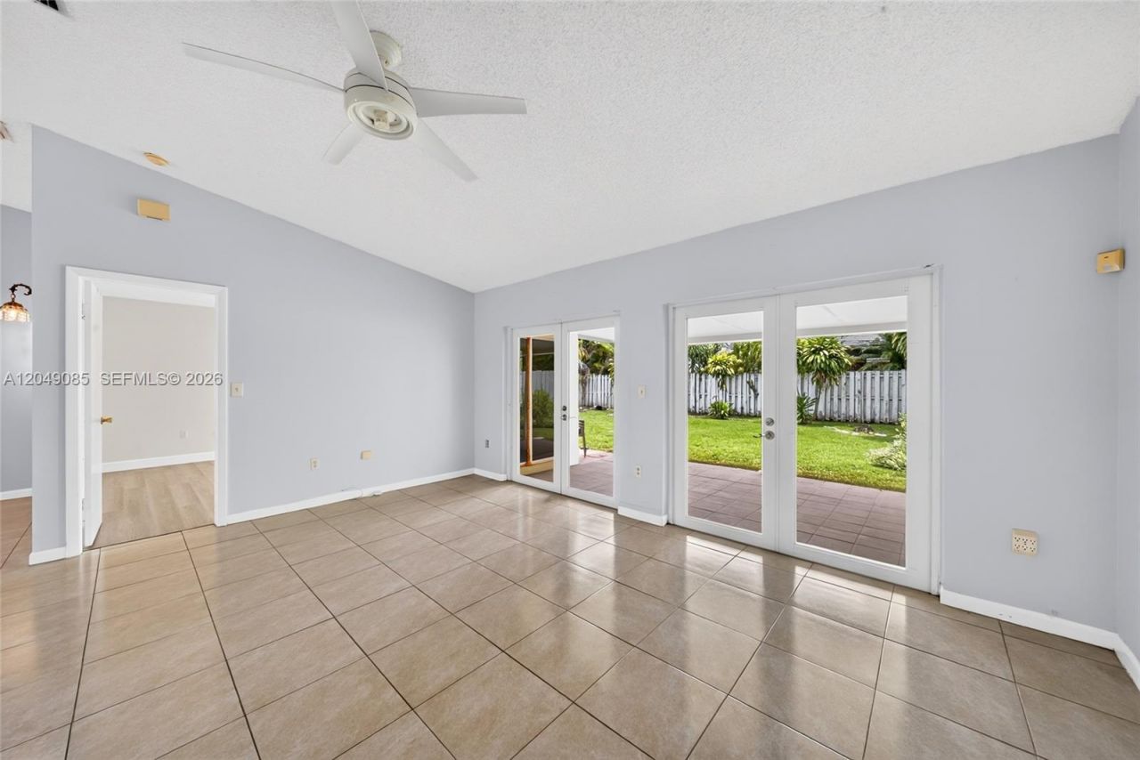 14412 SW 115th St , Miami, FL 33186 Photo
