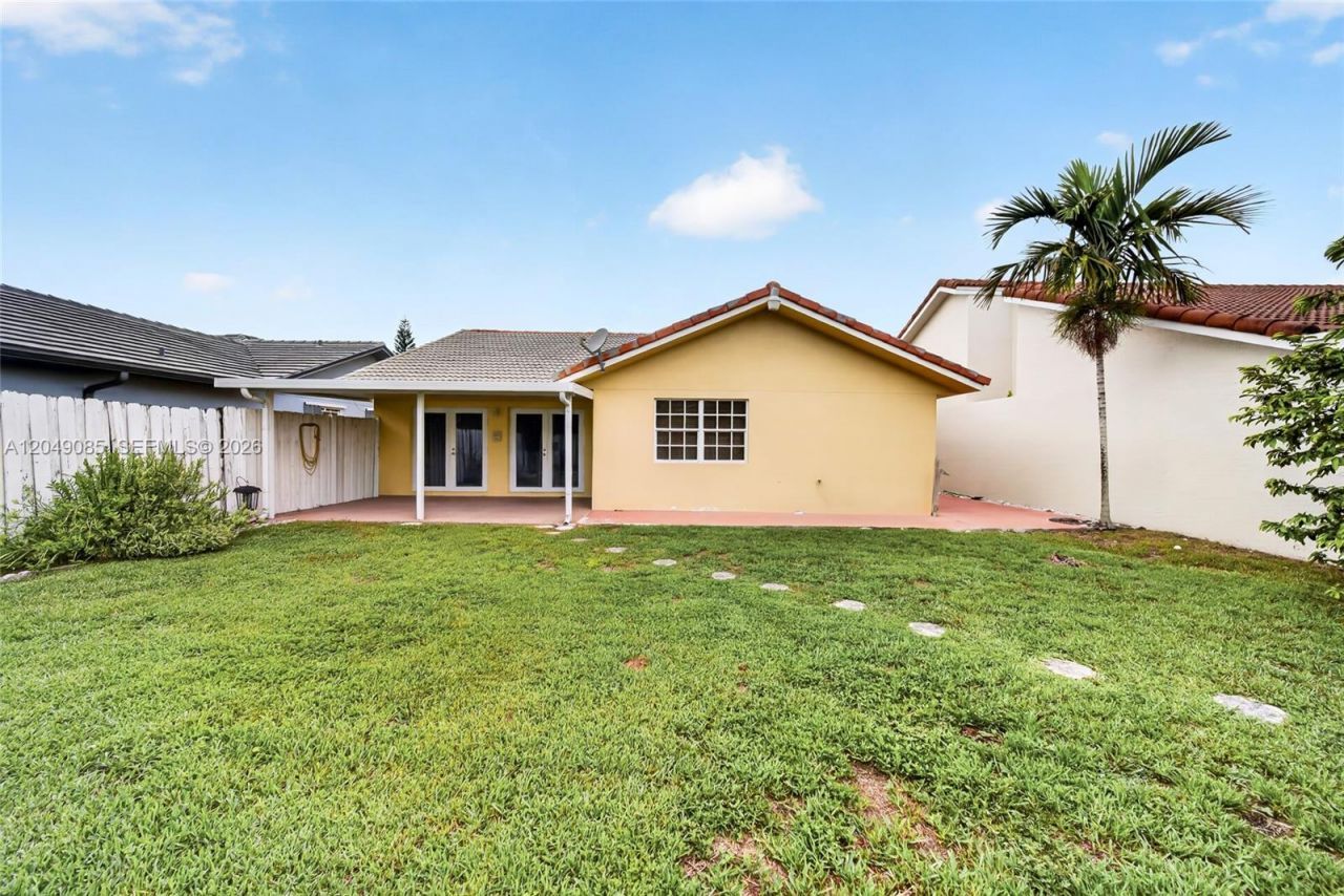 14412 SW 115th St , Miami, FL 33186 Photo