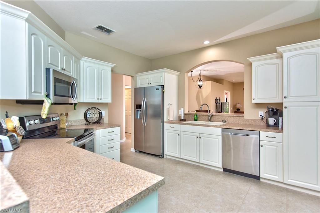 20081 Seagrove St , Unit 902, Estero, FL 33928 Photo