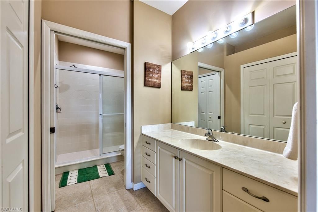20081 Seagrove St , Unit 902, Estero, FL 33928 Photo