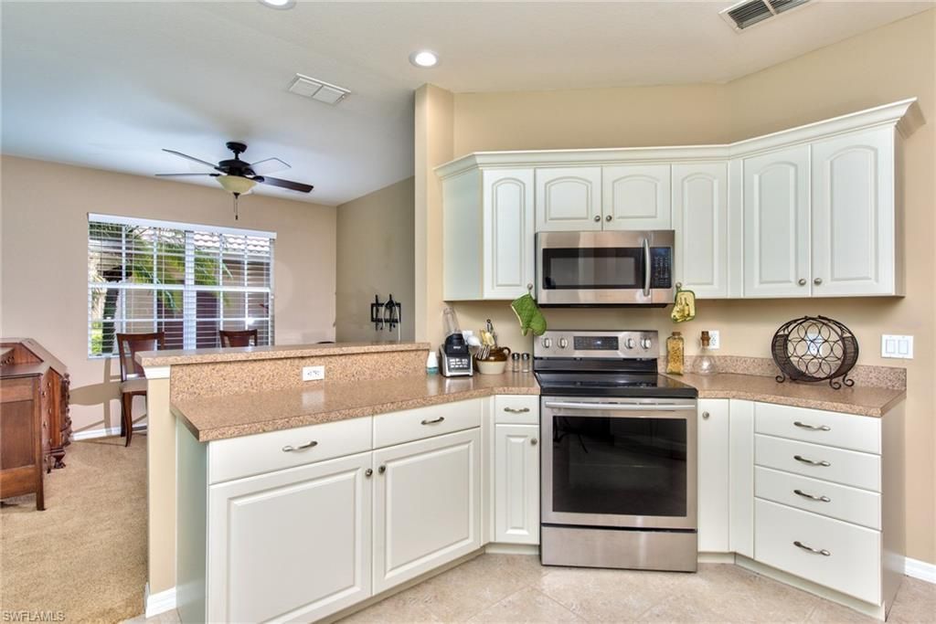 20081 Seagrove St , Unit 902, Estero, FL 33928 Photo