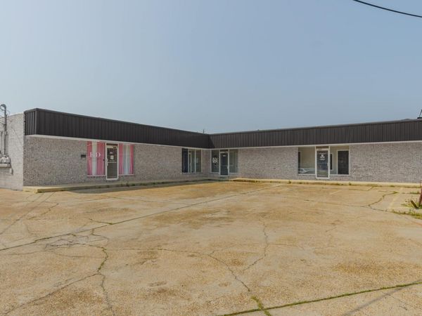 1524 Adeline St., Hattiesburg, MS 39401