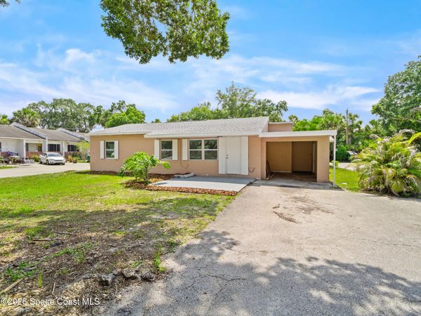 87 NW Irwin Avenue , West Melbourne, FL 32904