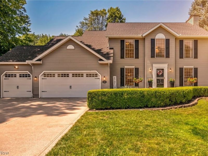 5472 Wixford Lane, Mentor, OH 44060 Photo 2