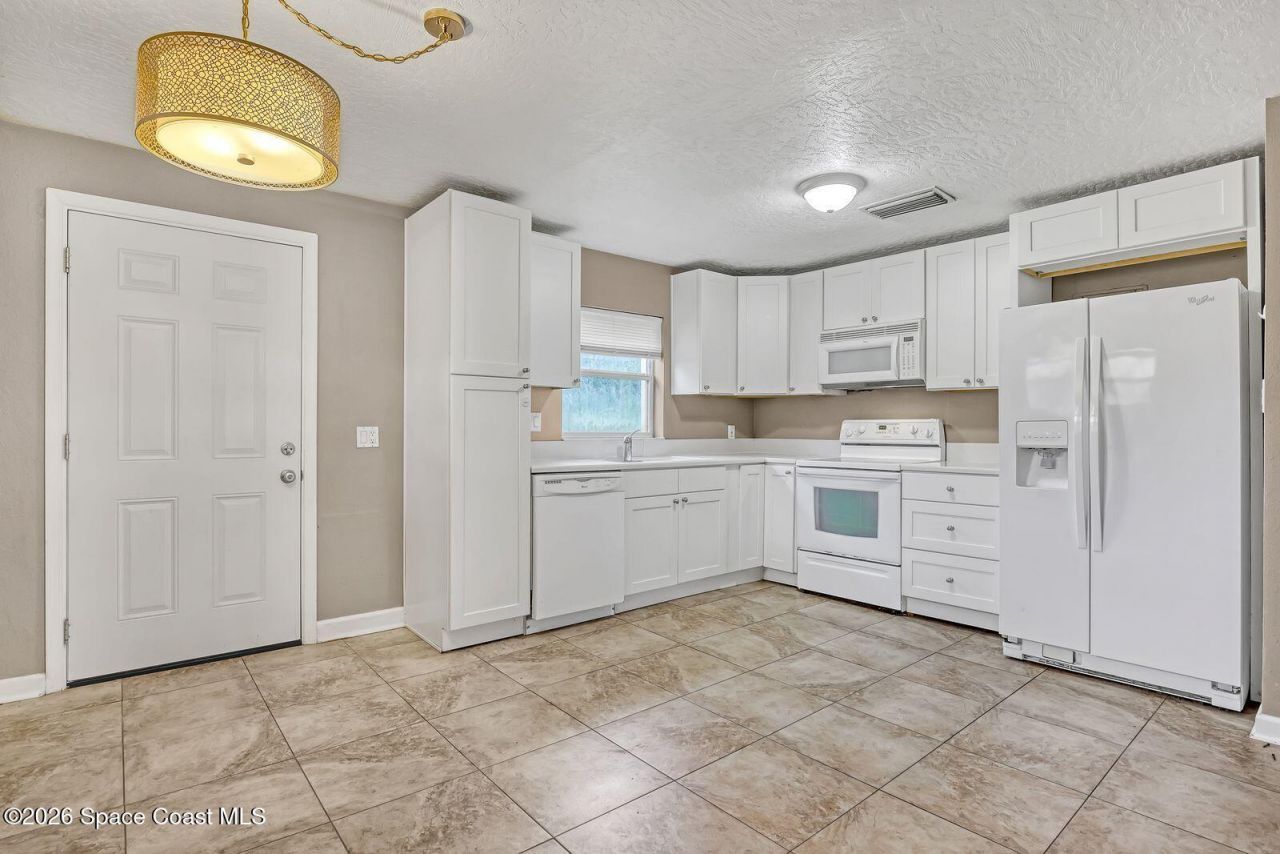 730 Sara Jane Lane, Merritt Island, FL 32952 Photo