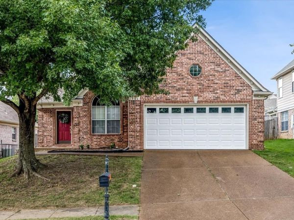 2724 GREEN TURTLE TRL, Memphis, TN 38016
