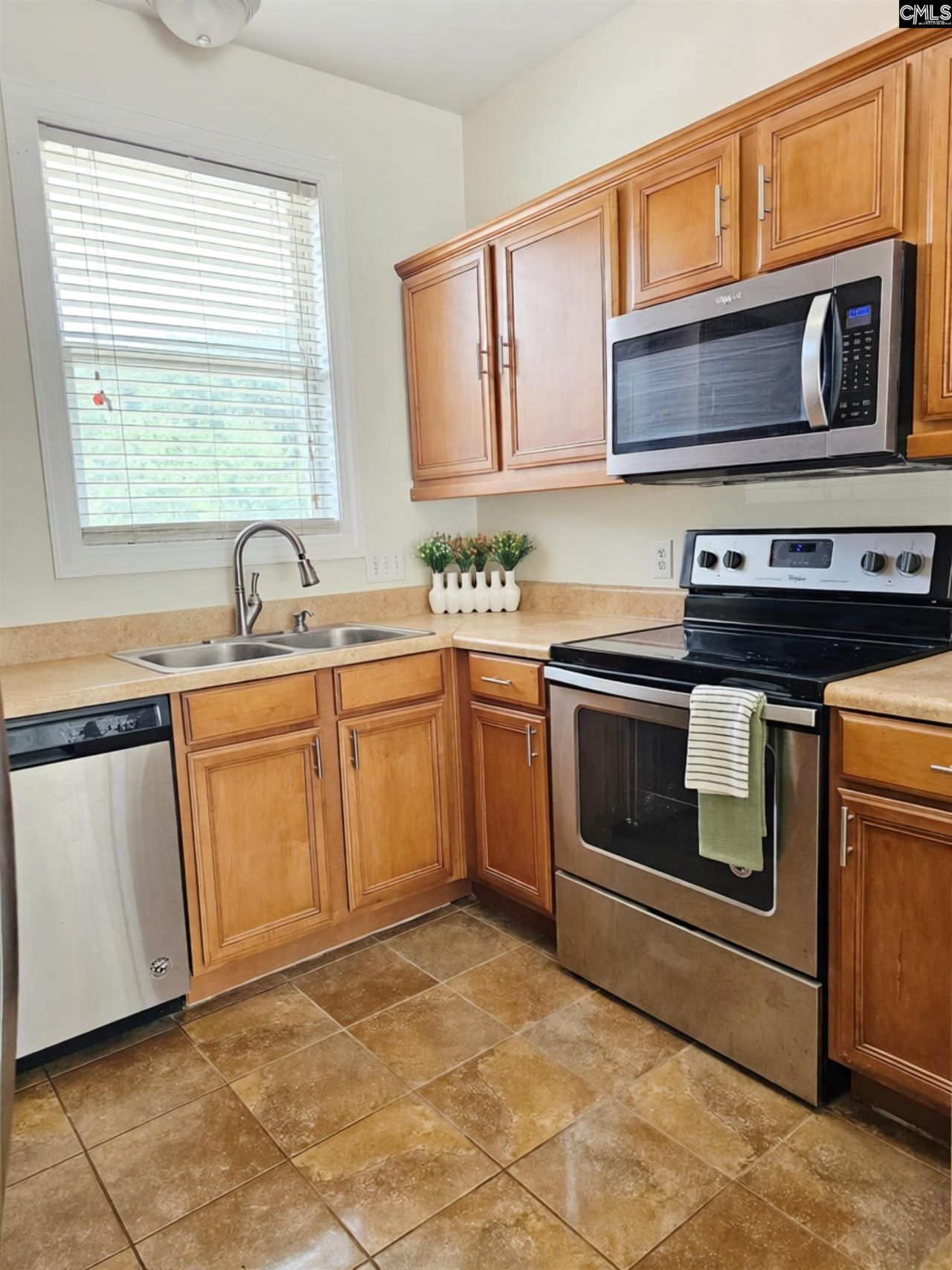 1341 Davenport Drive  Photo 12
