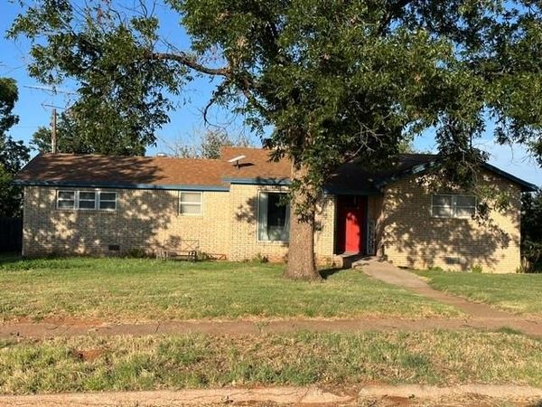116 Barb Street, Roby, TX 79543