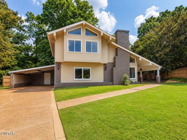 70 Hurtland Drive, Jackson, TN 38305