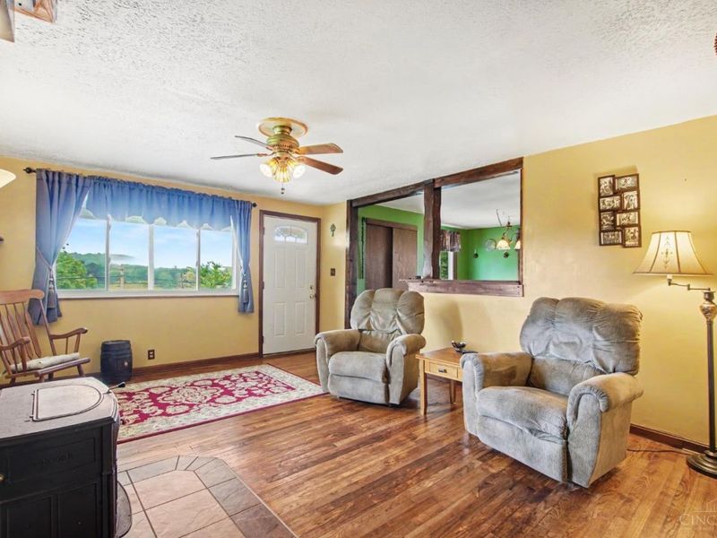 9856 Brower Road, Miami Twp, OH 45052 Photo 4