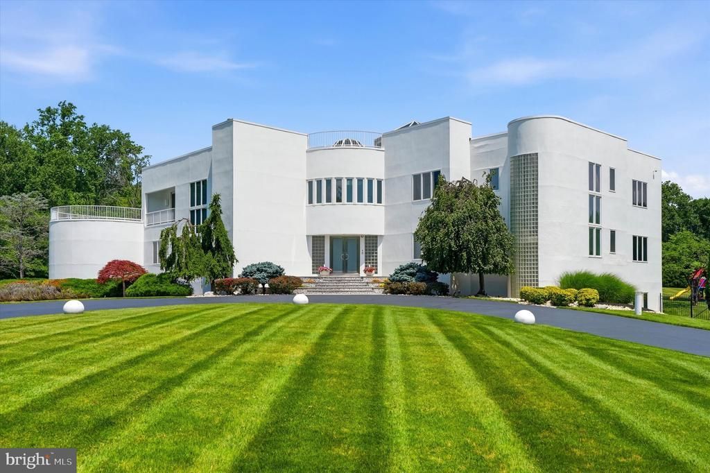 611 CREEK LANE , FLOURTOWN, PA 19031