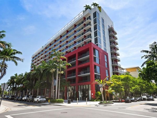 90 NE 32nd Street , Unit 914, Miami, FL 33137