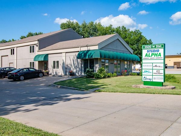 2500 W 31st Street, Unit H, Lawrence, KS 66047