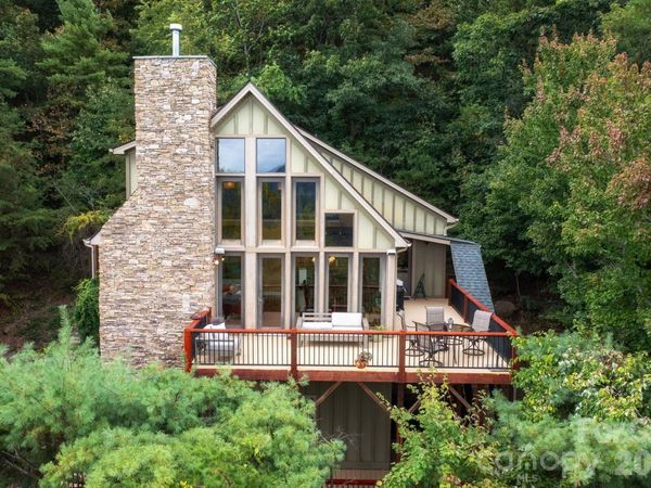 130 Black Oak Drive, Asheville, NC 28804