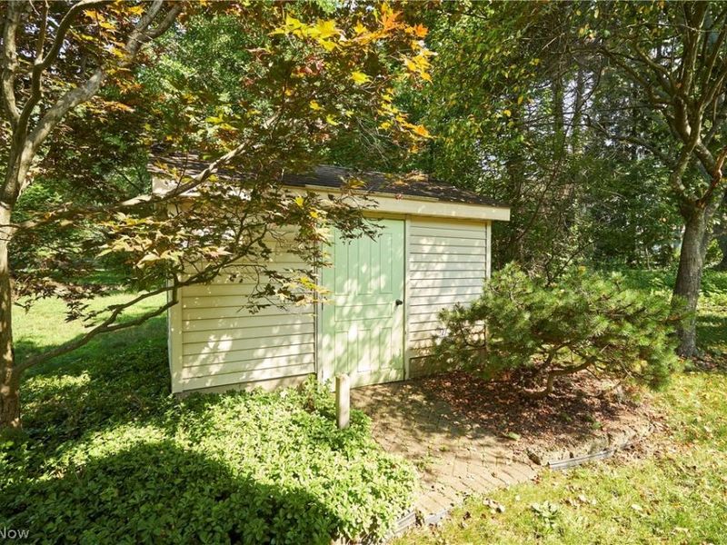 299 W Caston Road, New Franklin, OH 44319 Photo 21