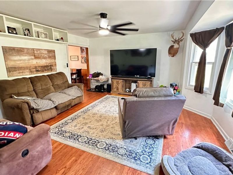 8470 Shadyview Avenue NW, Clinton, OH 44216 Photo 7