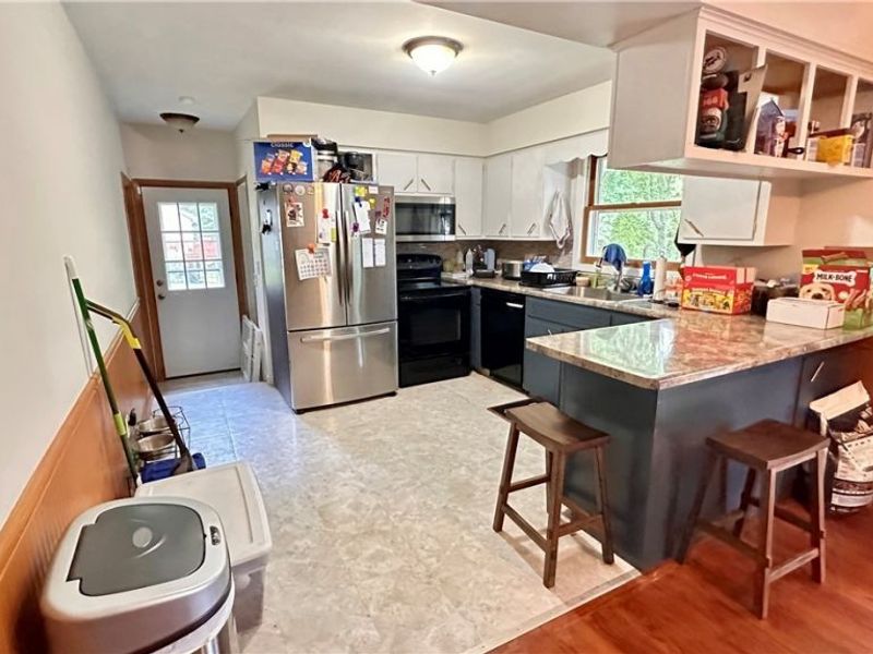8470 Shadyview Avenue NW, Clinton, OH 44216 Photo 9