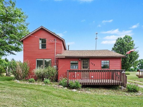 123 E North Street, Burlington, MI 49029