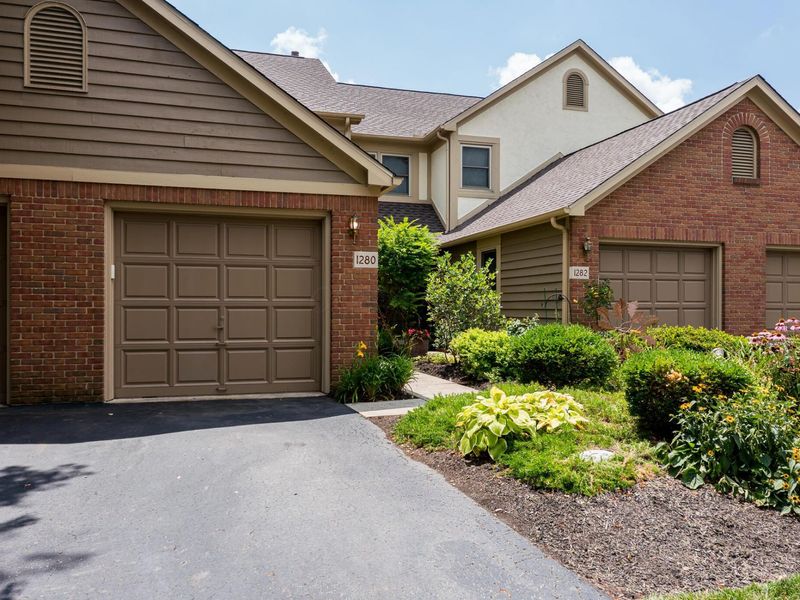 1280 Spring Brook Court, Westerville, OH 43081 Photo 2