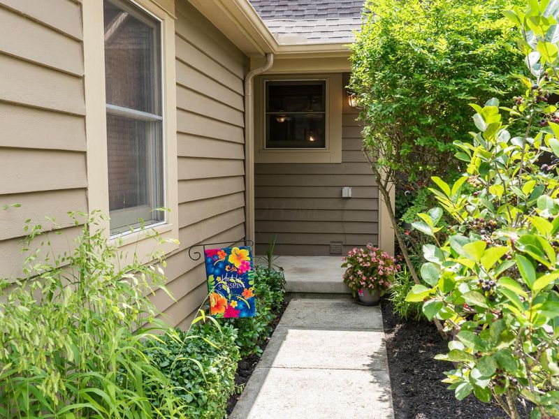 1280 Spring Brook Court, Westerville, OH 43081 Photo 3