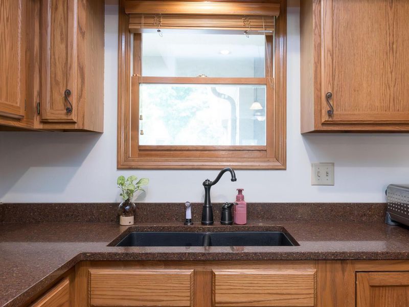 1280 Spring Brook Court, Westerville, OH 43081 Photo 6