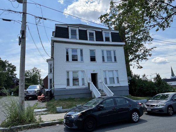 5-7 Arlington St, Haverhill, MA 01830