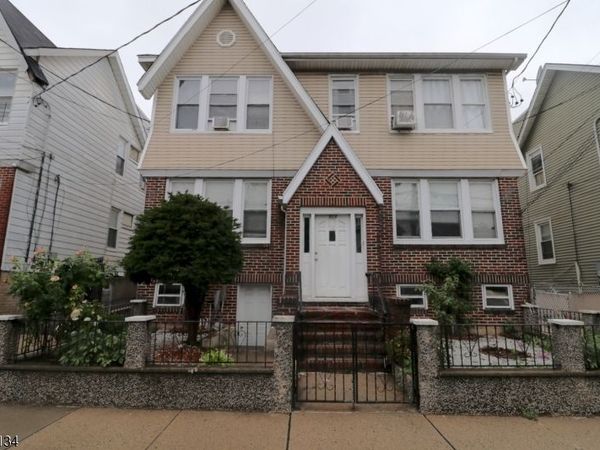 270 N 12Th St, Newark, NJ 07107