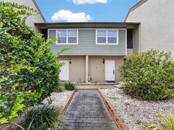 1028 APOLLO BEACH BOULEVARD , Unit 11, APOLLO BEACH, FL 33572