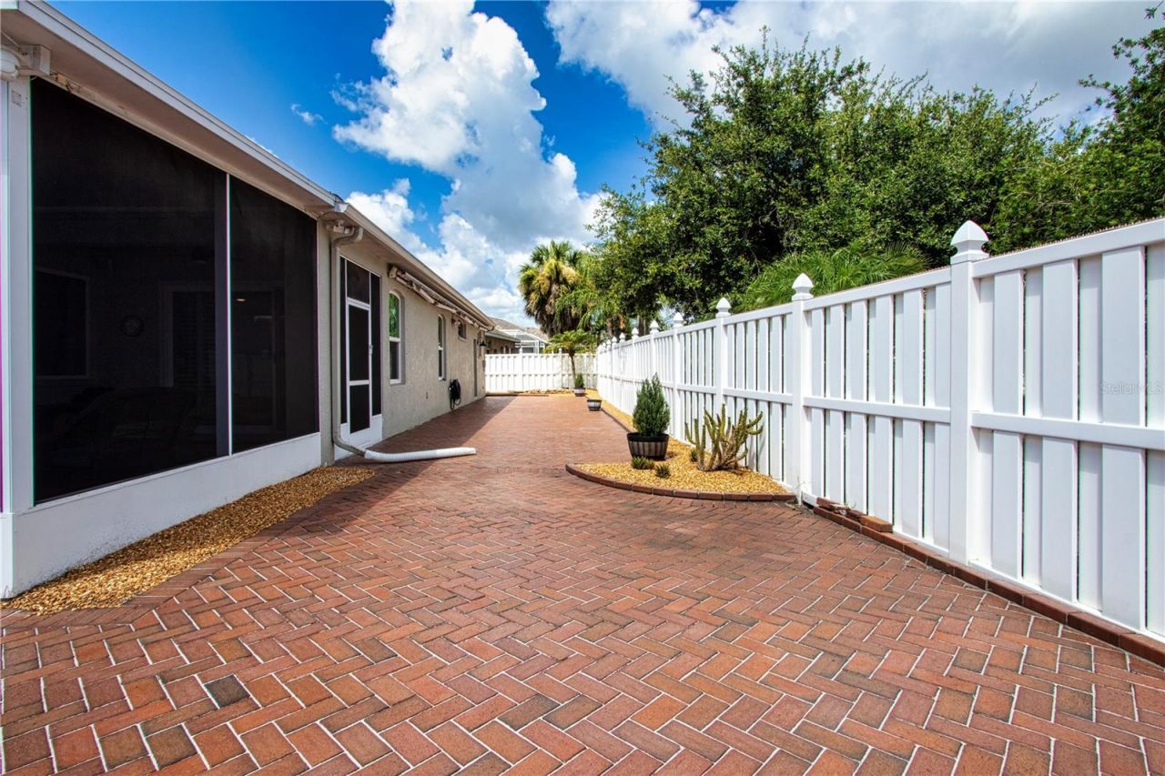 515 Planters Manor Way , Bradenton, FL 34212 Photo