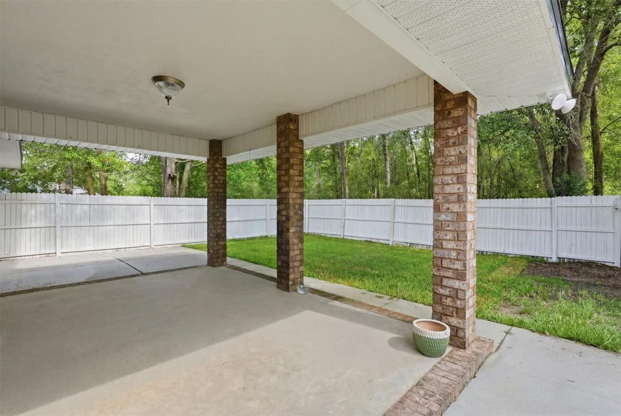 201 SW Thistlewood Lane, Fort White, FL 32038 Photo