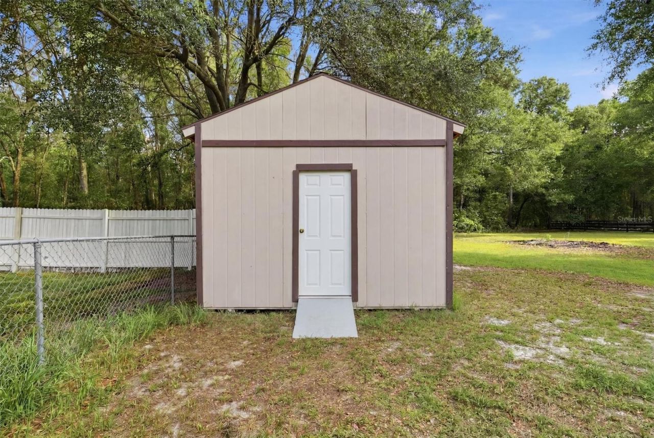 201 SW Thistlewood Lane, Fort White, FL 32038 Photo